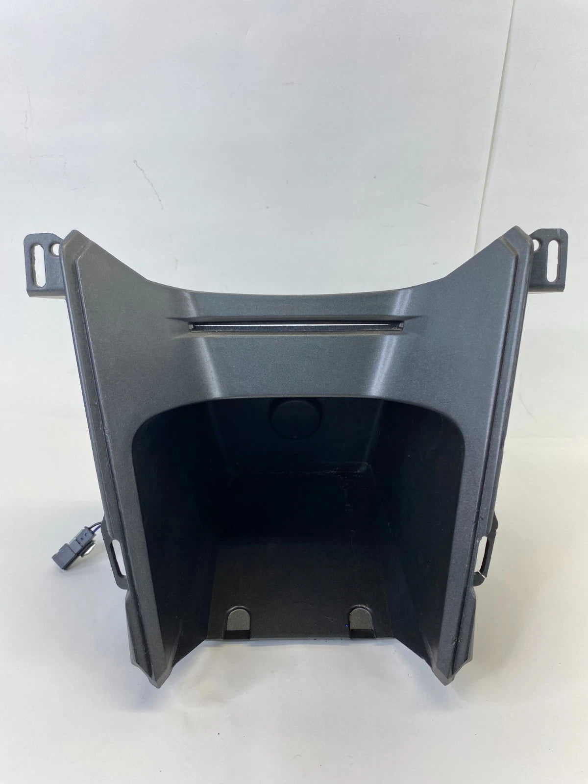 2003-2006 CHEVROLET TAHOE CENTER DASH STORAGE POCKET MODULE 1732256-5 OEM