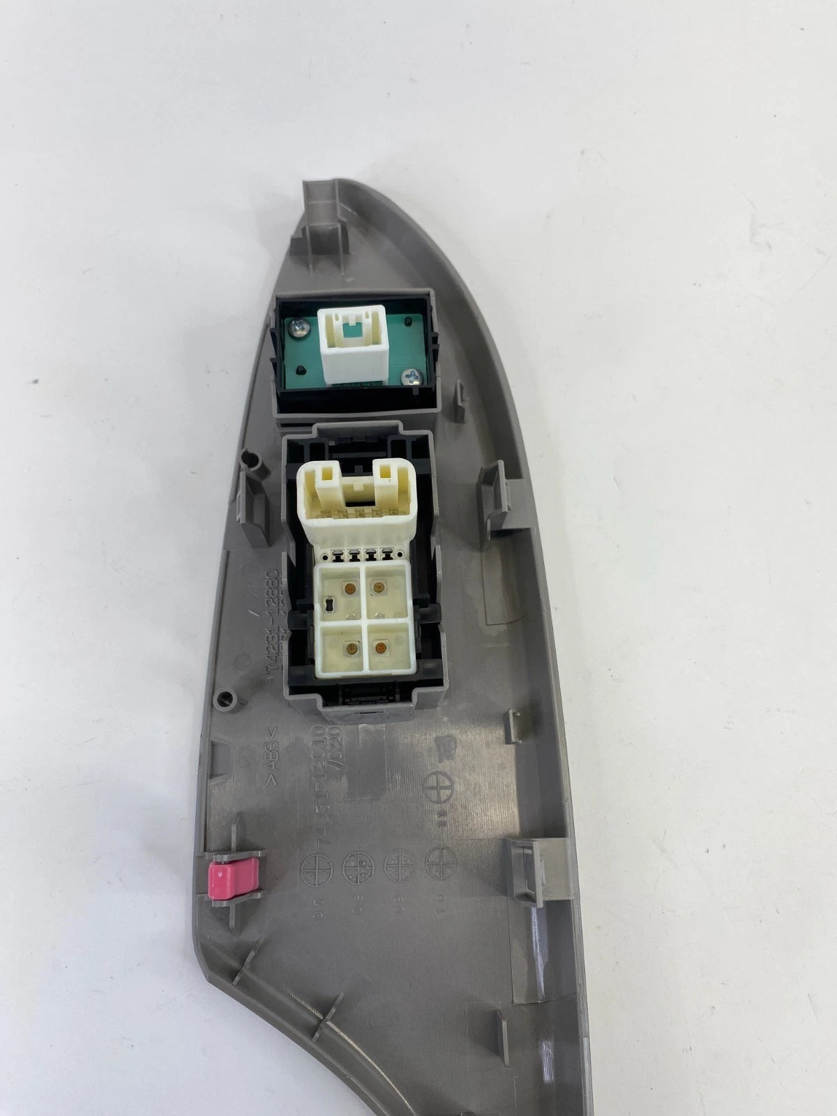 2009-2013 TOYOTA COROLLA FRONT RIGHT DOOR POWER WINDOW CONTROL SWITCH W/ BEZEL