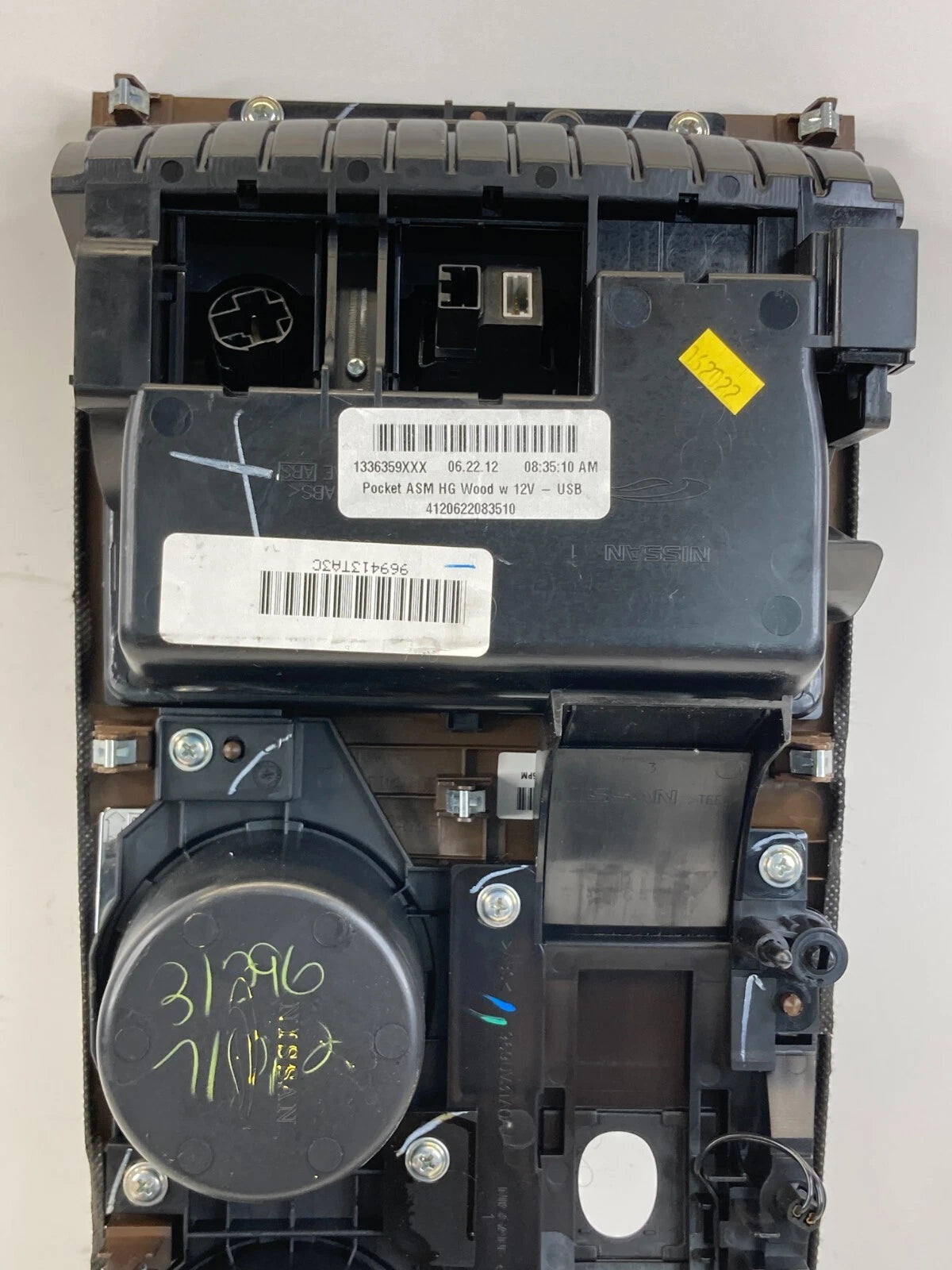 2013 2014 NISSAN ALTIMA CENTER CONSOLE CUP HOLDER SHIFTER BEZEL STORAGE OEM