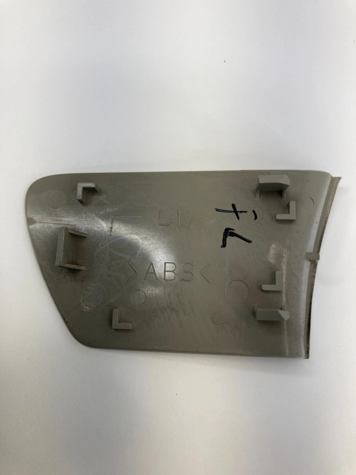 10-15 TOYOTA PRIUS FRONT LEFT SIDE INNER DOOR HANDLE BEZEL COVER TRIM CAP OEM