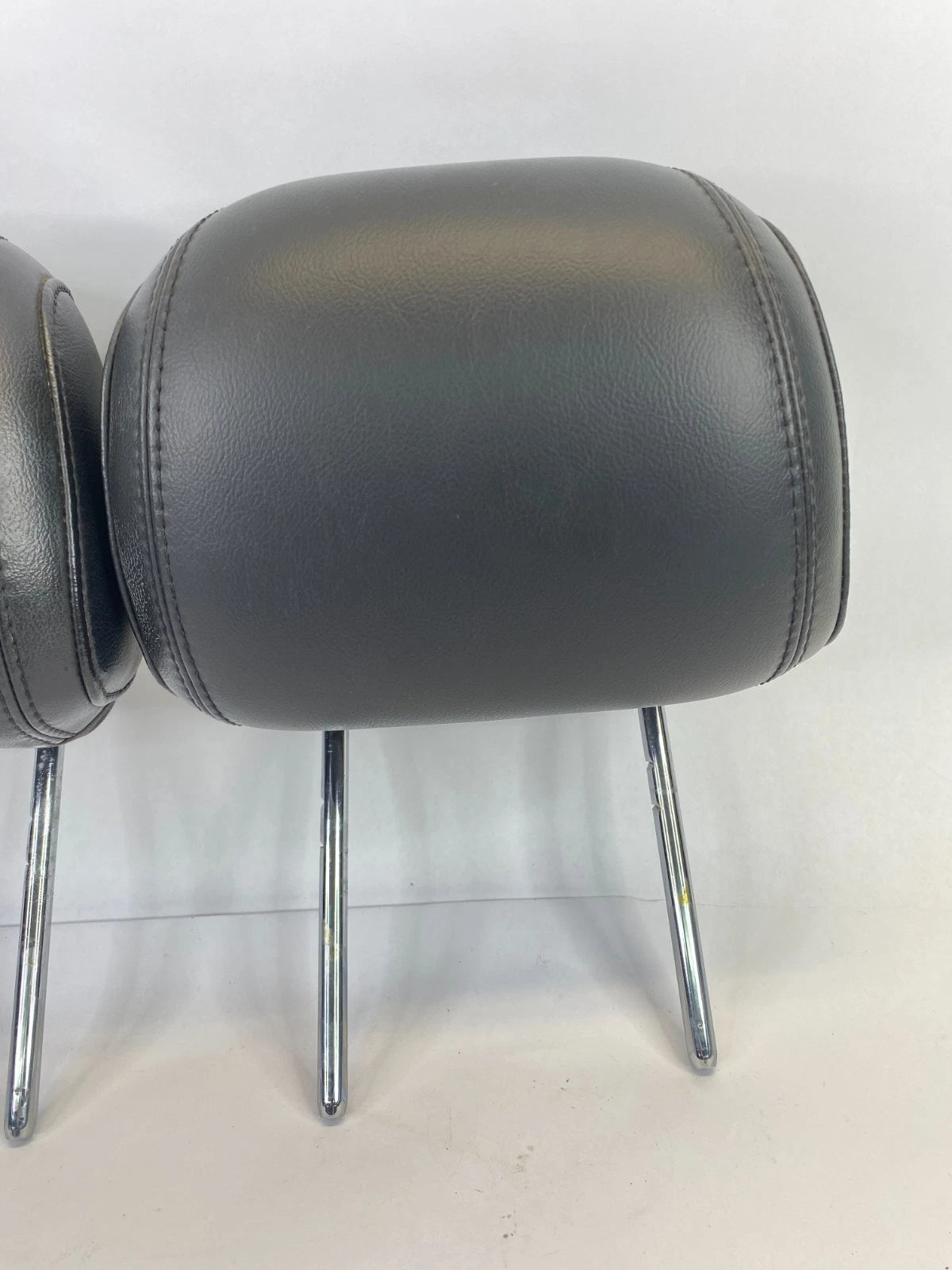 2011-2015 FORD EXPLORER FRONT LEFT & RIGHT SEAT HEADREST HEAD REST SET OEM
