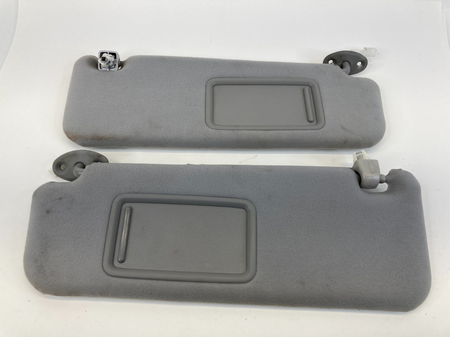 2004-2009 Toyota Prius Left & Right Sunvisor Sun Visor Shade Set Pair