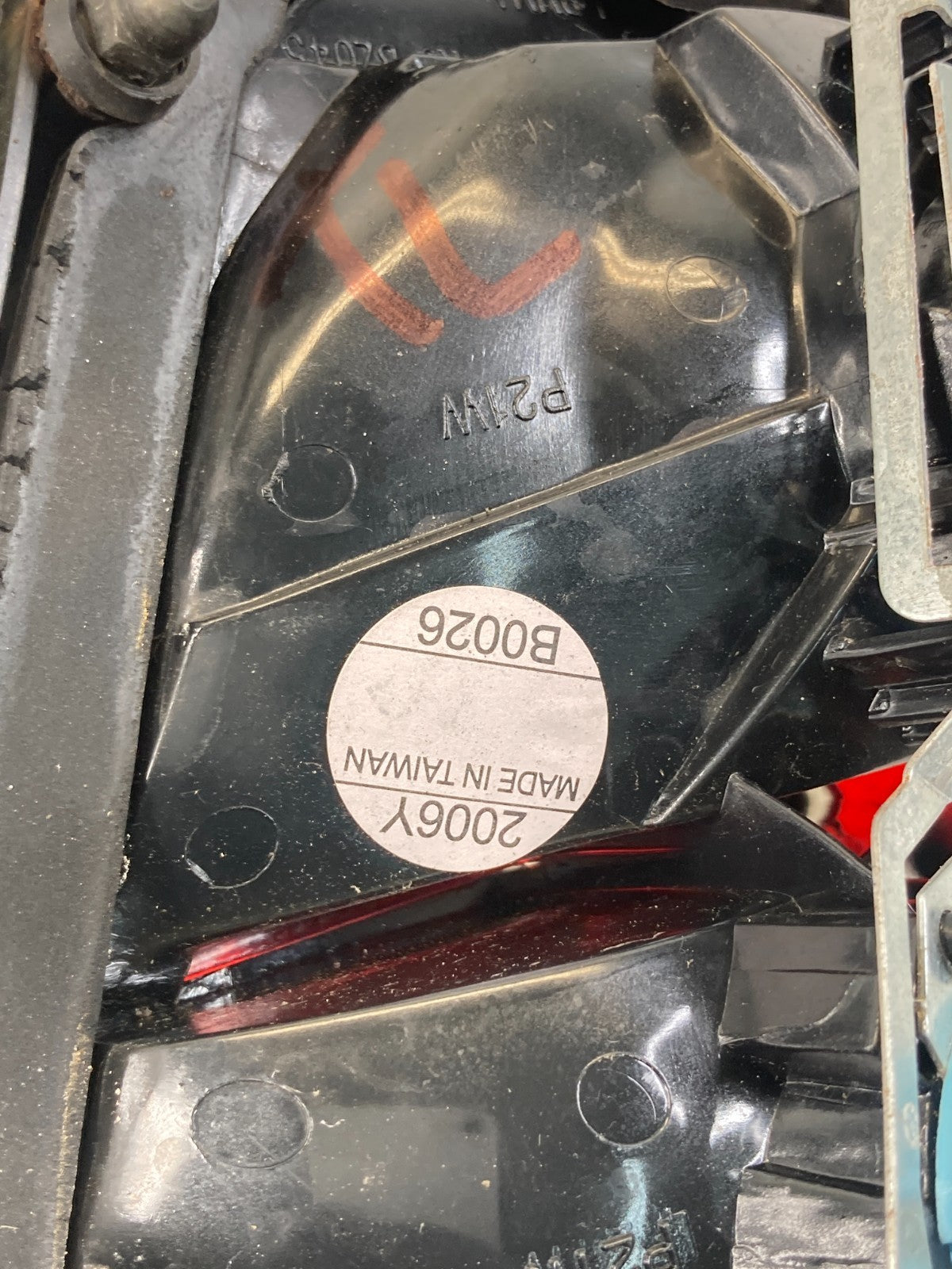 1998-2002 Mercedes-Benz E430 Rear Left Inner Tail Light Taillight Aftermarket