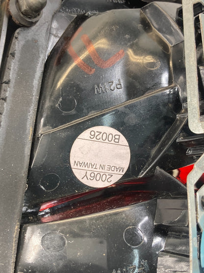 1998-2002 Mercedes-Benz E430 Rear Left Inner Tail Light Taillight Aftermarket