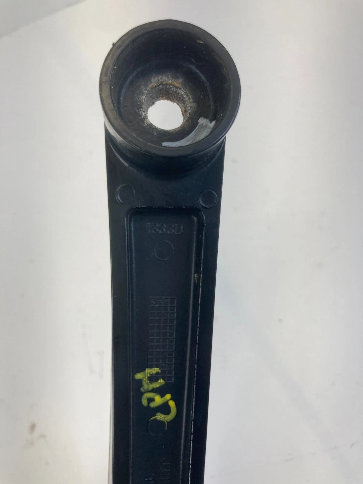 2011-2016 CHEVROLET CRUZE FRONT RIGHT PASSENGER WIPER ARM 95971329 OEM