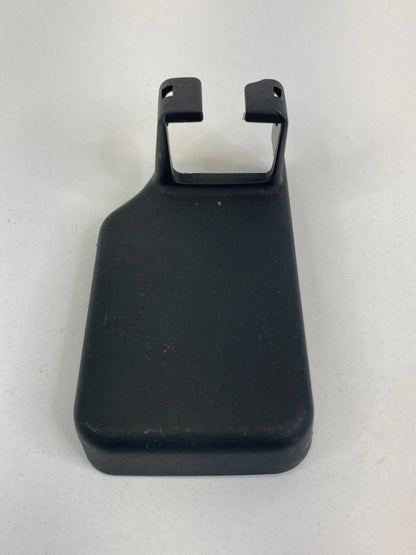 08-17 MITSUBISHI LANCER RIGHT SIDE SEAT TRACK END COVER ANCHOR TRIM CAP 6977A395