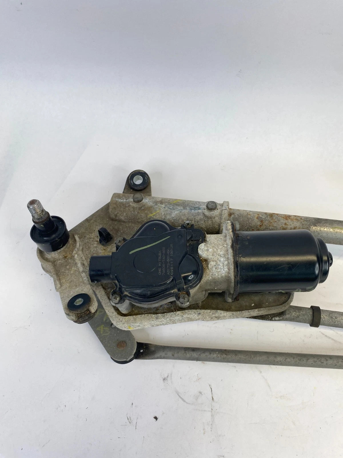 2008-2012 HONDA ACCORD FRONT WINDSHIELD WIPER MOTOR LINKAGE 76505-TA0-A02 OEM