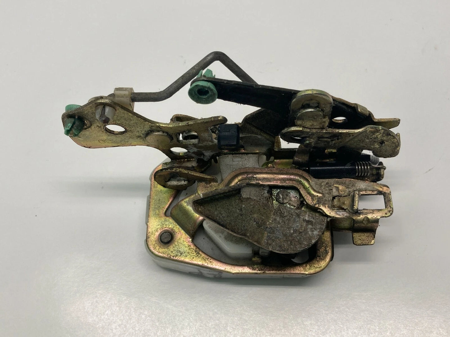 1997-2002 FORD ESCORT REAR RIGHT PASSENGER DOOR LOCK LATCH ACTUATOR OEM