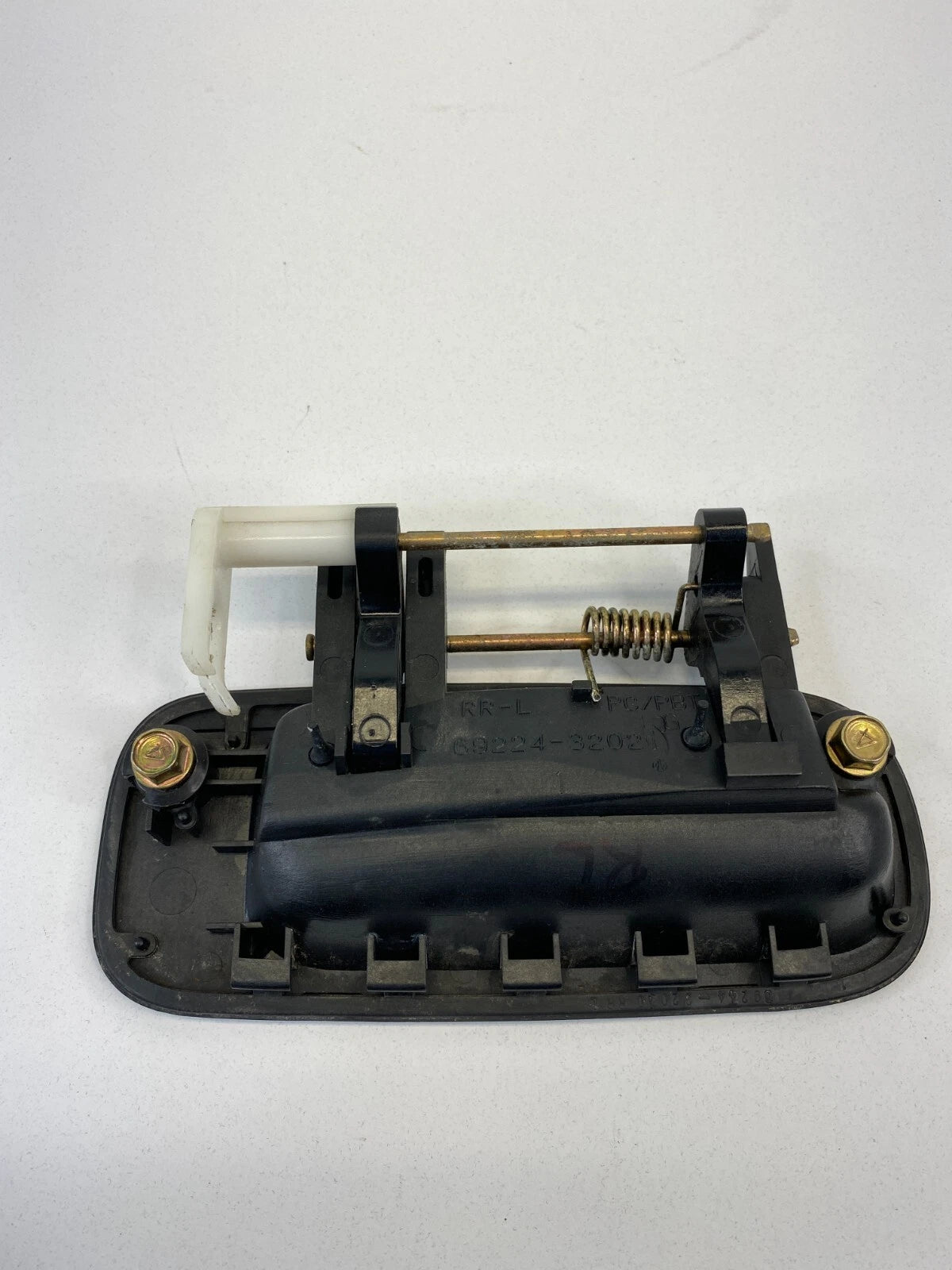 1992-1996 TOYOTA CAMRY REAR LEFT SIDE EXTERIOR DOOR HANDLE ASSEMBLY 69224-32021