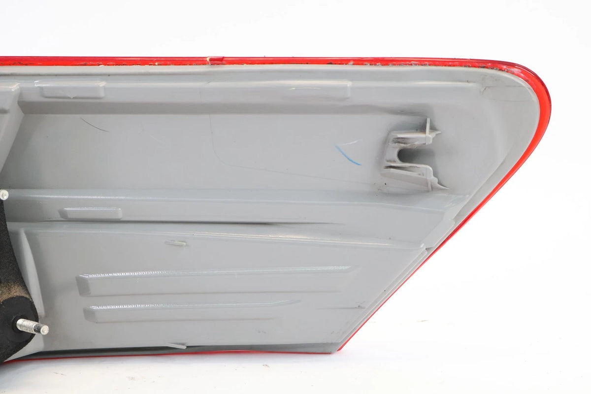 2010 2011 TOYOTA CAMRY HYBRID LEFT DRIVER SIDE TAIL LIGHT TAILLAMP OUTER LED OEM