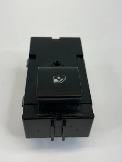 2010-2017 CHEVROLET EQUINOX REAR RIGHT SIDE DOOR WINDOW CONTROL SWITCH 13305368