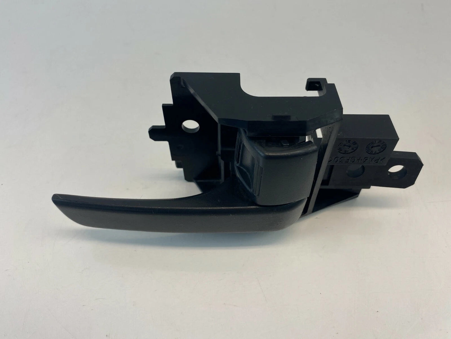 2015-2020 MITSUBISHI MIRAGE FRONT RIGHT PASSENGER SIDE INTERIOR DOOR HANDLE OEM