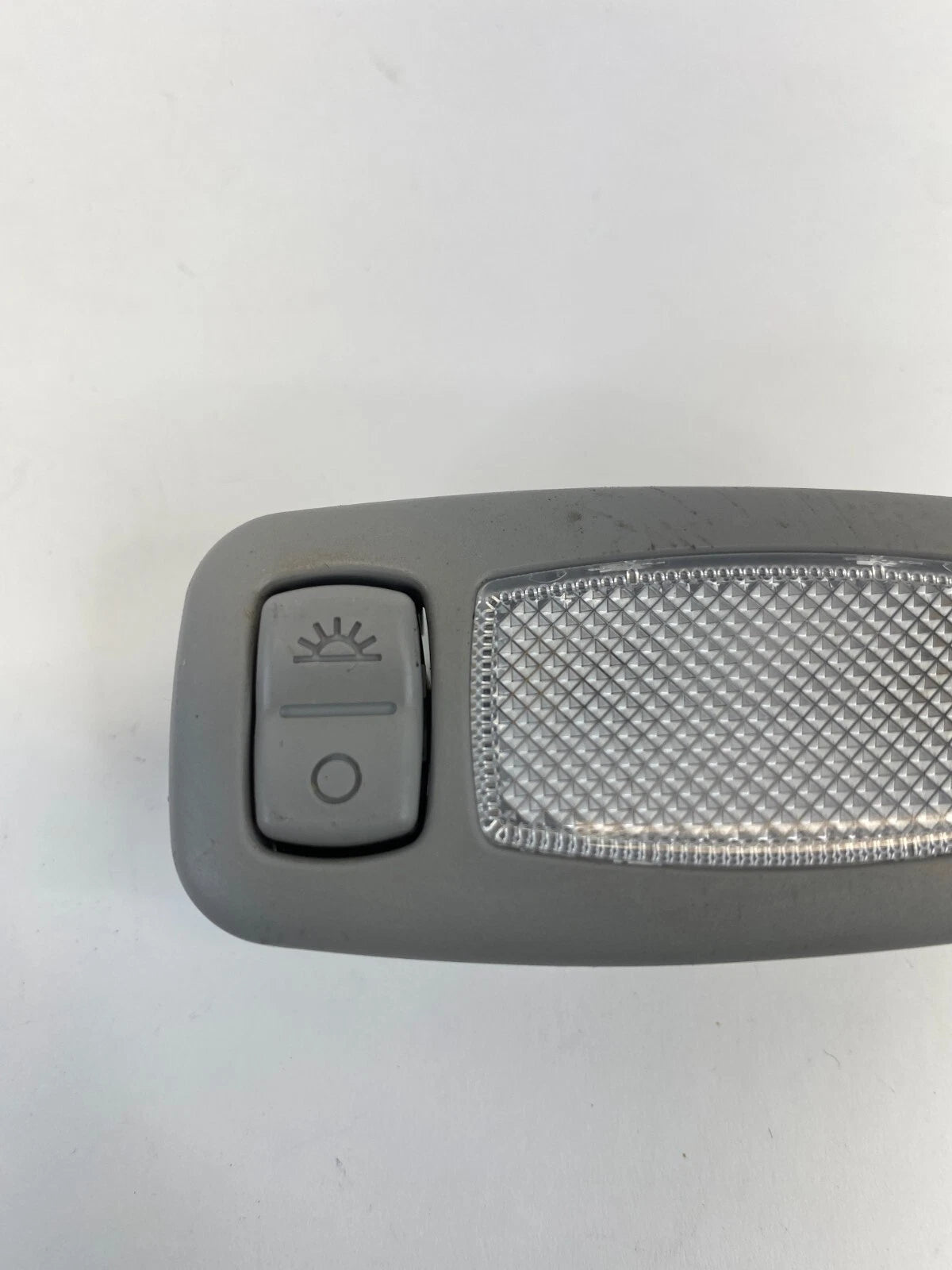 2014-2018 KIA FORTE ROOF FRONT LEFT SUNVISOR VANITY LIGHT LAMP 92891-3SXXX OEM