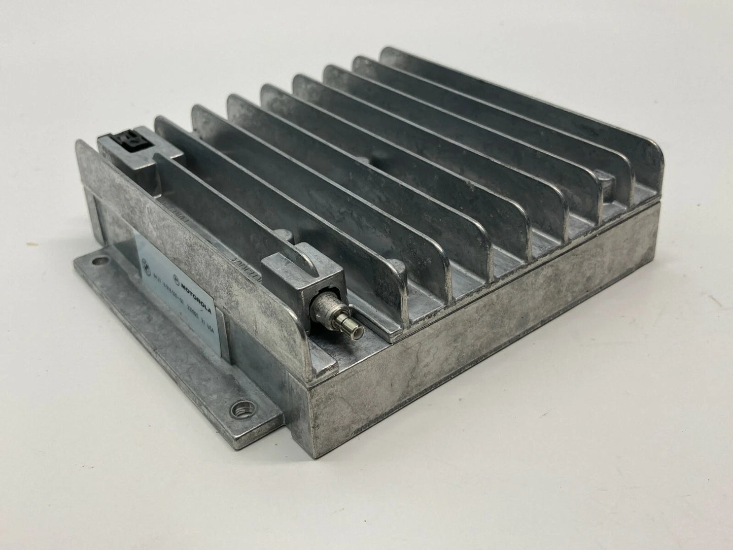02-05 BMW 745I ANTENNA AMPLIFIER PHONE COMMUNICATION COMPENSATOR MODULE 8YN9102A