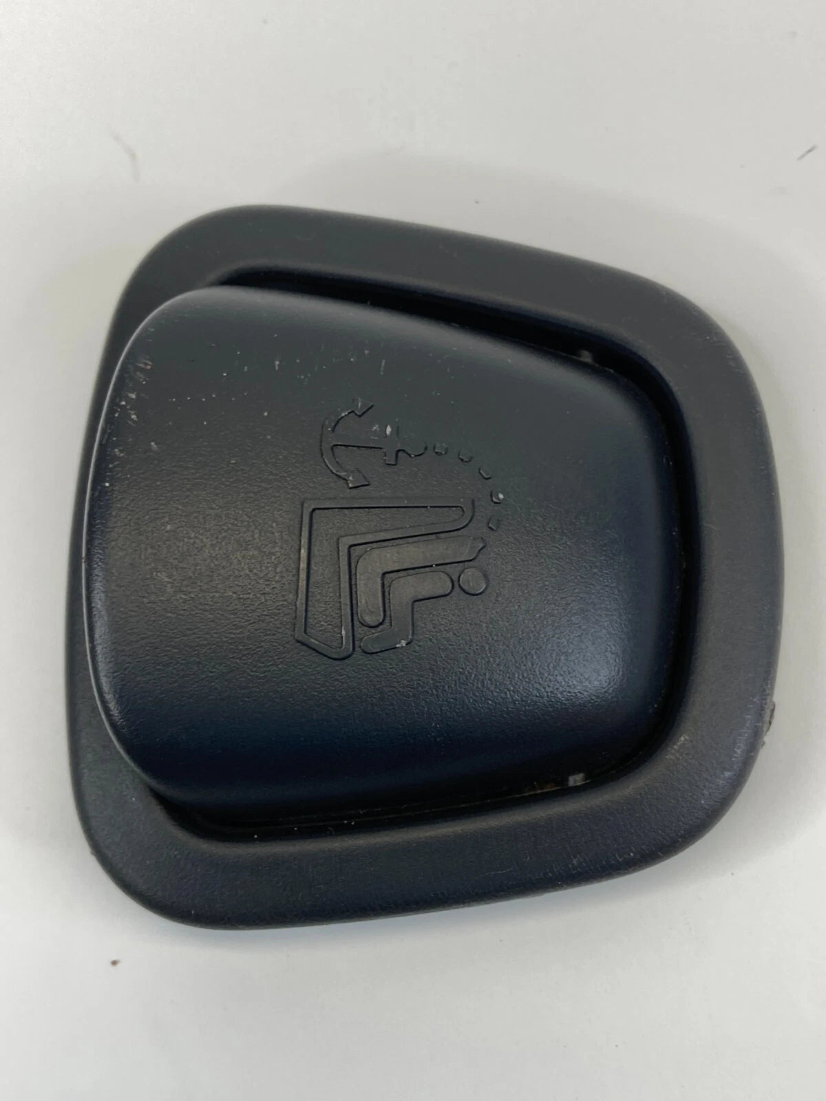 11-19 FORD FIESTA REAR DECK SEAT CHILD SAFETY ANCHOR HOOK COVER CAP TRIM OEM