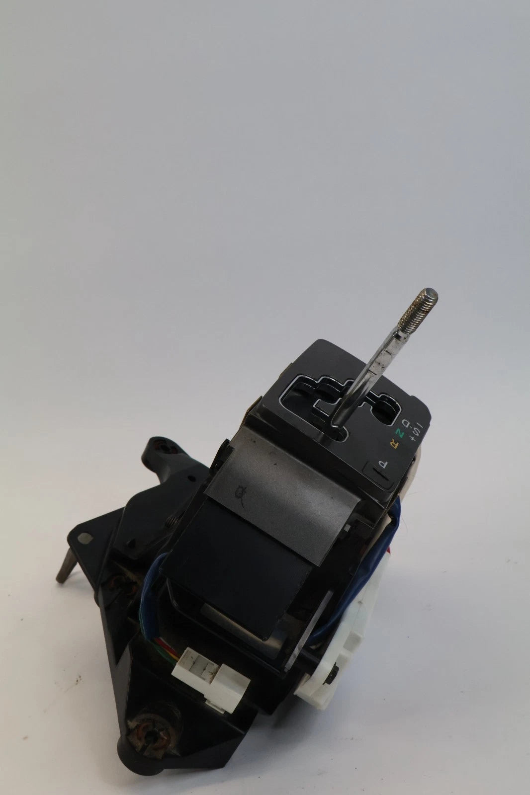 04-06 LEXUS LS430 FLOOR SHIFTER LEVER ASSEMBLY WITH SMART KEY MODULE 89992-50070