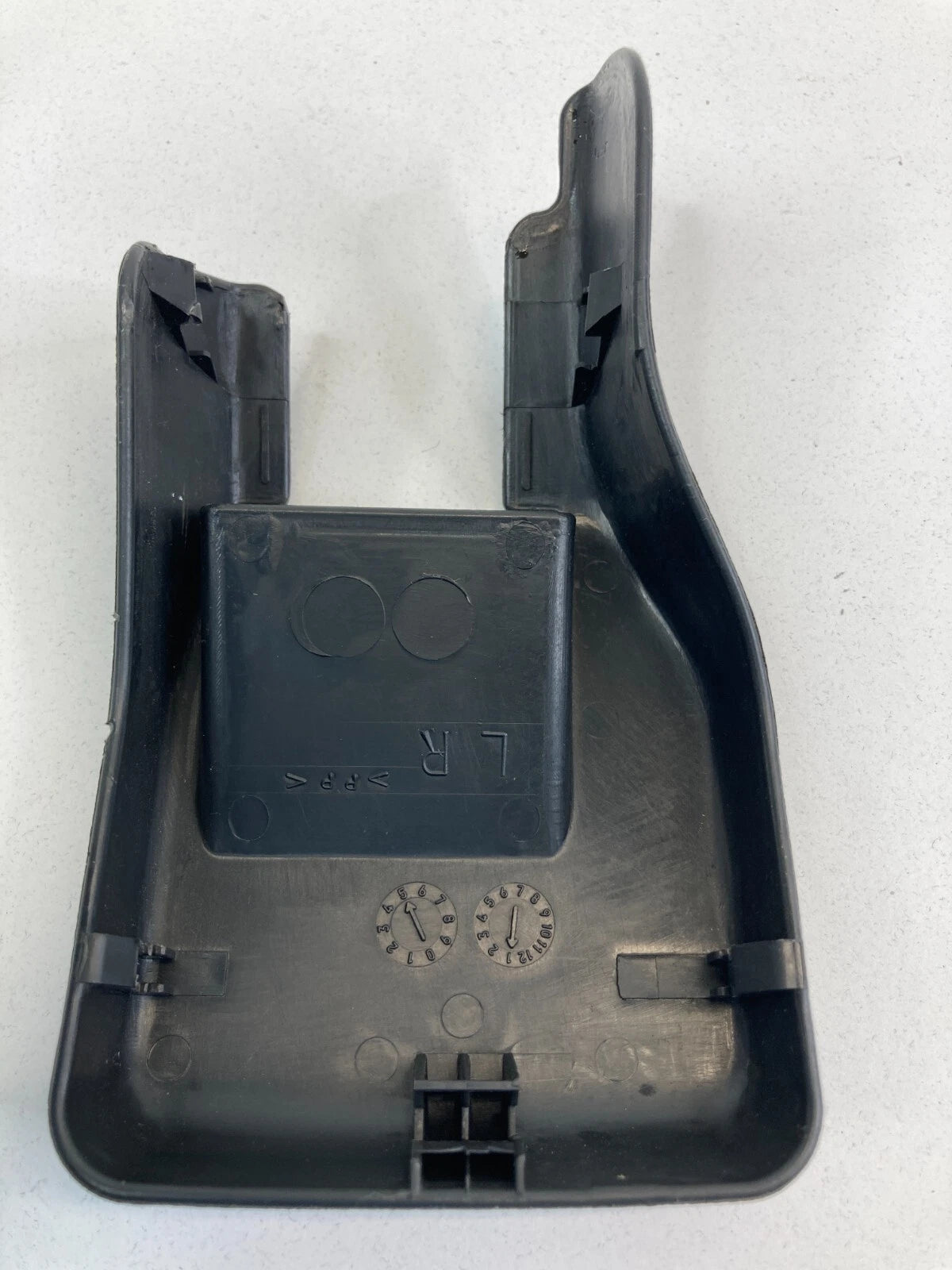 2003-2007 NISSAN MURANO FRONT LH SEAT RAIL END CAP TRIM COVER TRACK OEM FACTORY