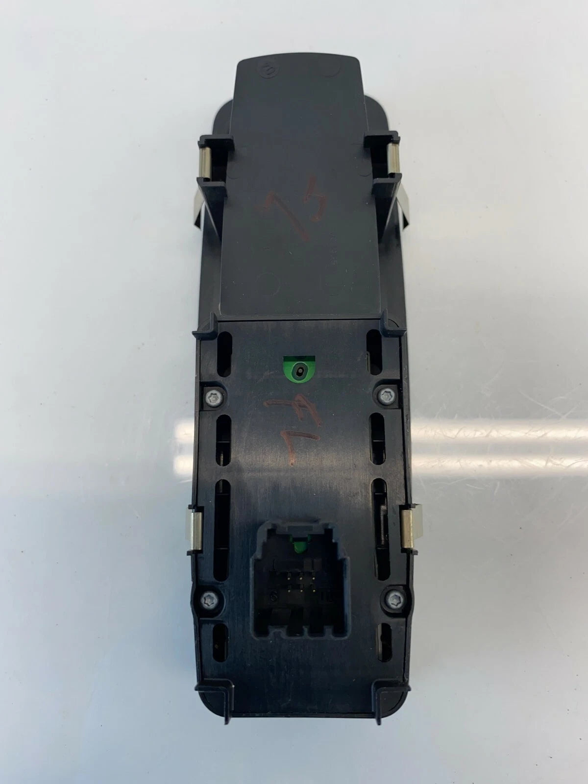 2008-2012 CHRYSLER TOWN & COUNTRY FRONT RIGHT DOOR POWER WINDOW SWITCH 68029178A