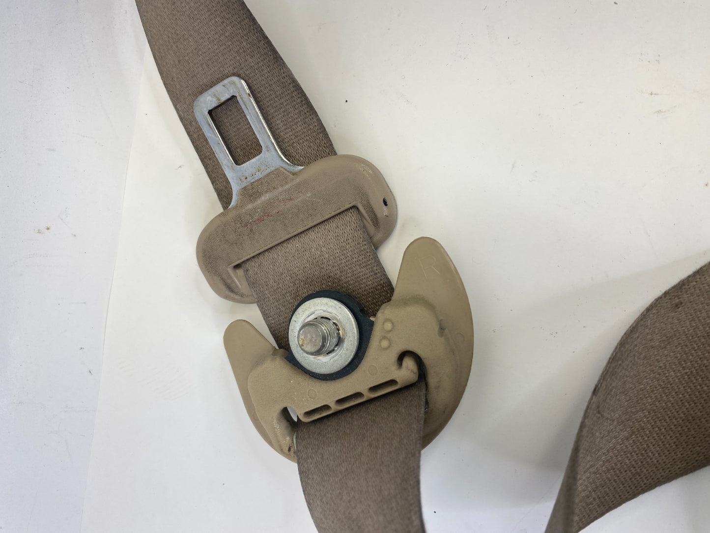 2005-2007 Kia Sportage Front Right Passenger Side Seat Belt Retractor 888201F500