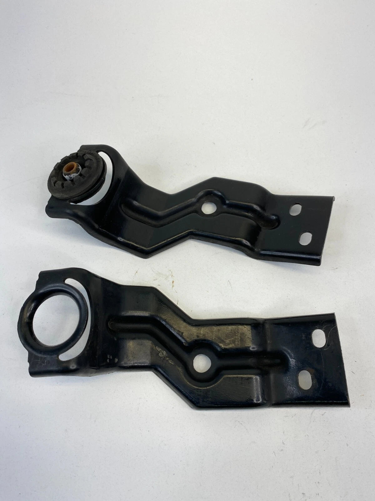 2003-2008 HONDA PILOT A/C AC CONDENSER UPPER MOUNT BRACKET SUPPORT SET OEM
