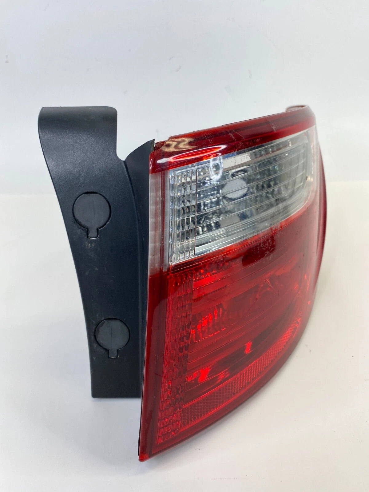 13-16 HYUNDAI SANTA FE RR RIGHT PASSENGER OUTER TAIL LIGHT TAILLIGHT 92402-B8000
