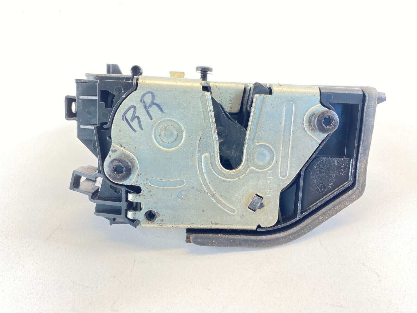 04-07 BMW 530i 525i 06 07 525xi Rear Right Side Door Lock Latch Actuator 7154630