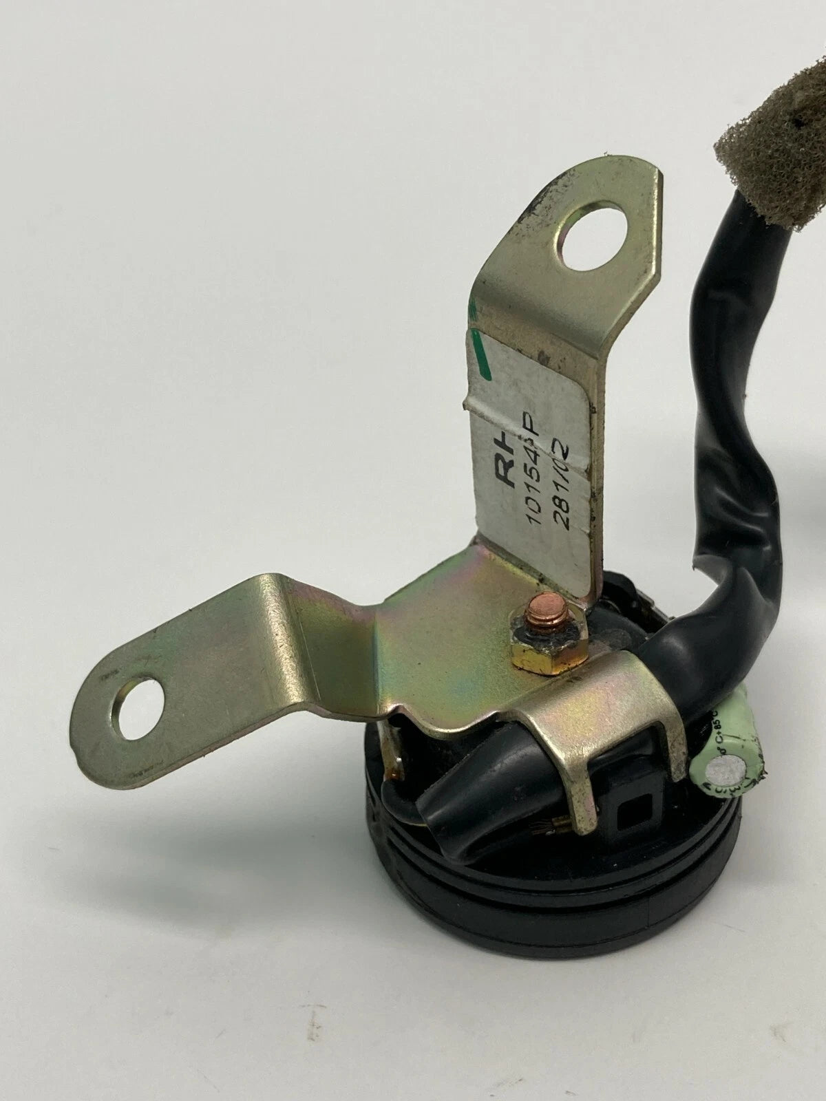 1997-2004 MITSUBISHI DIAMANTE FRONT RIGHT PASSENGER TWEETER SPEAKER MR252131 OEM