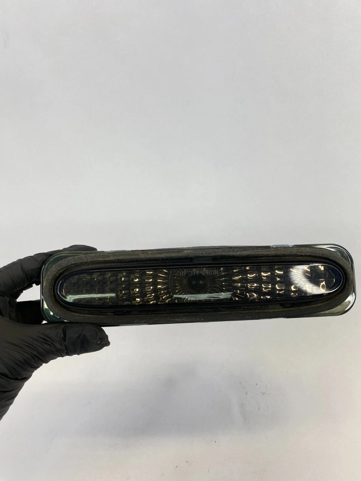 2000-2005 ECLIPSE REAR THIRD BRAKE LIGHT LAMP HIGH MOUNT STOP AFTERMARKET