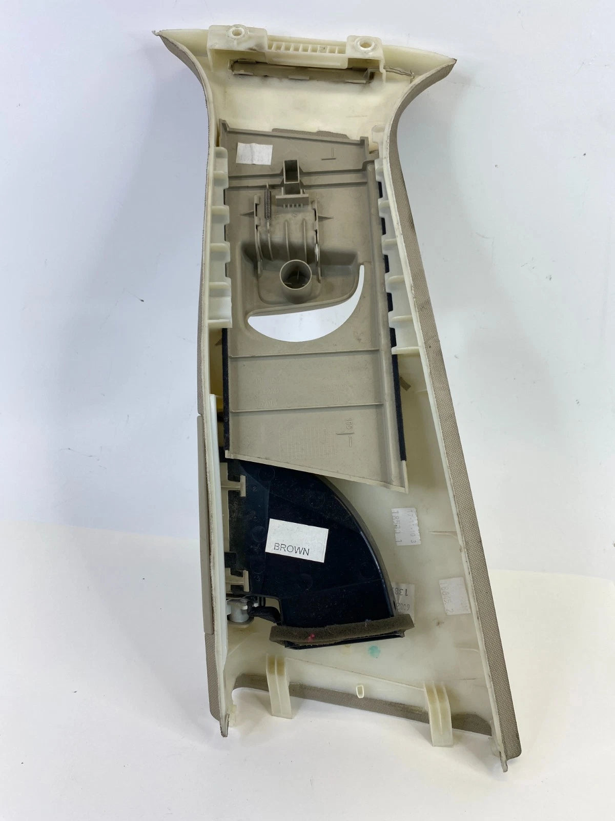 2012-2018 Volvo S60 Front Right Passenger B-Pillar Seat Belt Cover Trim 31307139