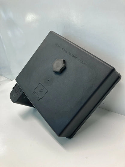 1999 99 VOLVO S80 2.9L L6 AUTOMATIC FUSE BOX COVER LID PANEL TRIM 15401192 OEM