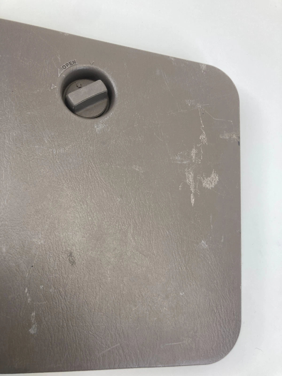 96-02 TOYOTA 4RUNNER REAR CARGO COMPARTMENT DOOR ACCESS PANEL 62693-35010 OEM