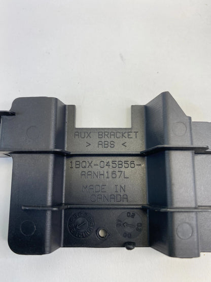2002 02 HONDA ODYSSEY HEADPHONE JACK AUX AUXILIARY INPUT W/O COVER OEM