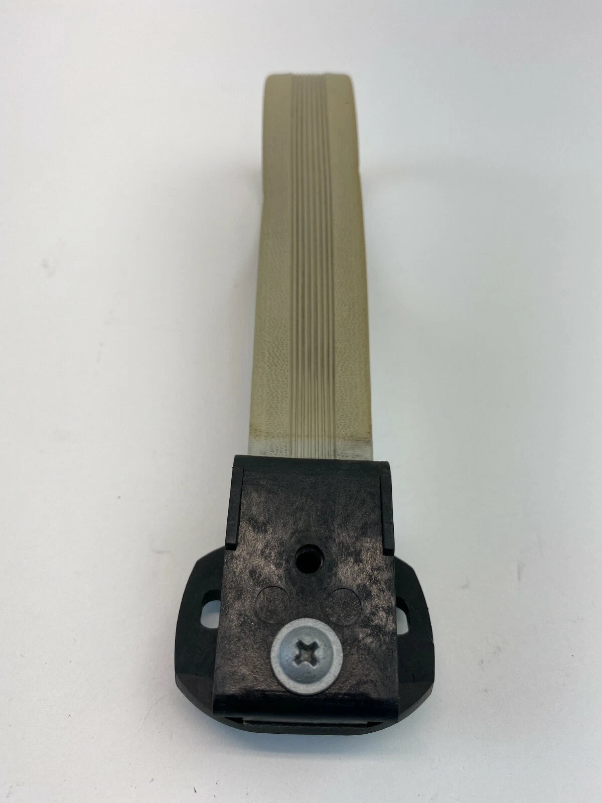 98-10 VOLKSWAGEN BEETLE INTERIOR PILLAR GRAB GRIP HANDLE ASSIST STRAP 1C0858739B