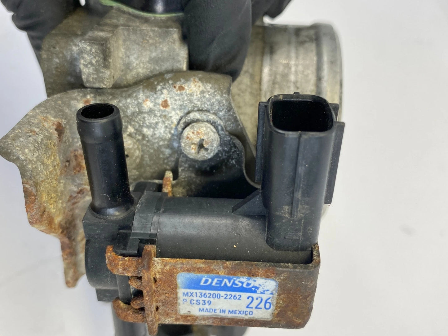 2001-2005 HONDA CIVIC 1.7L L4 A/T THROTTLE BODY VALVE ASSY MX136800-1901 OEM
