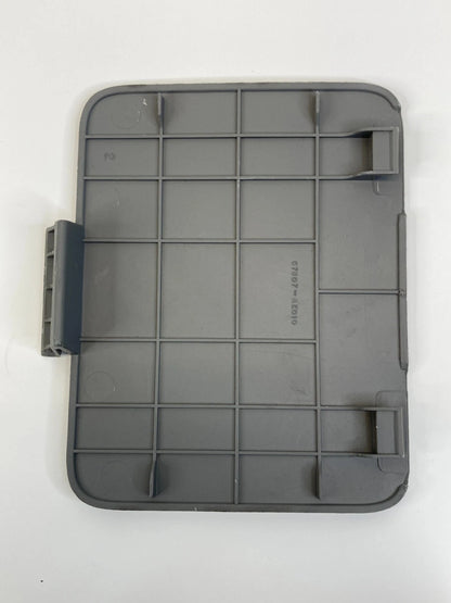 2004-2010 TOYOTA SIENNA LIFTGATE ACCESS PANEL COVER CAP TRIM 67807-AE010 OEM