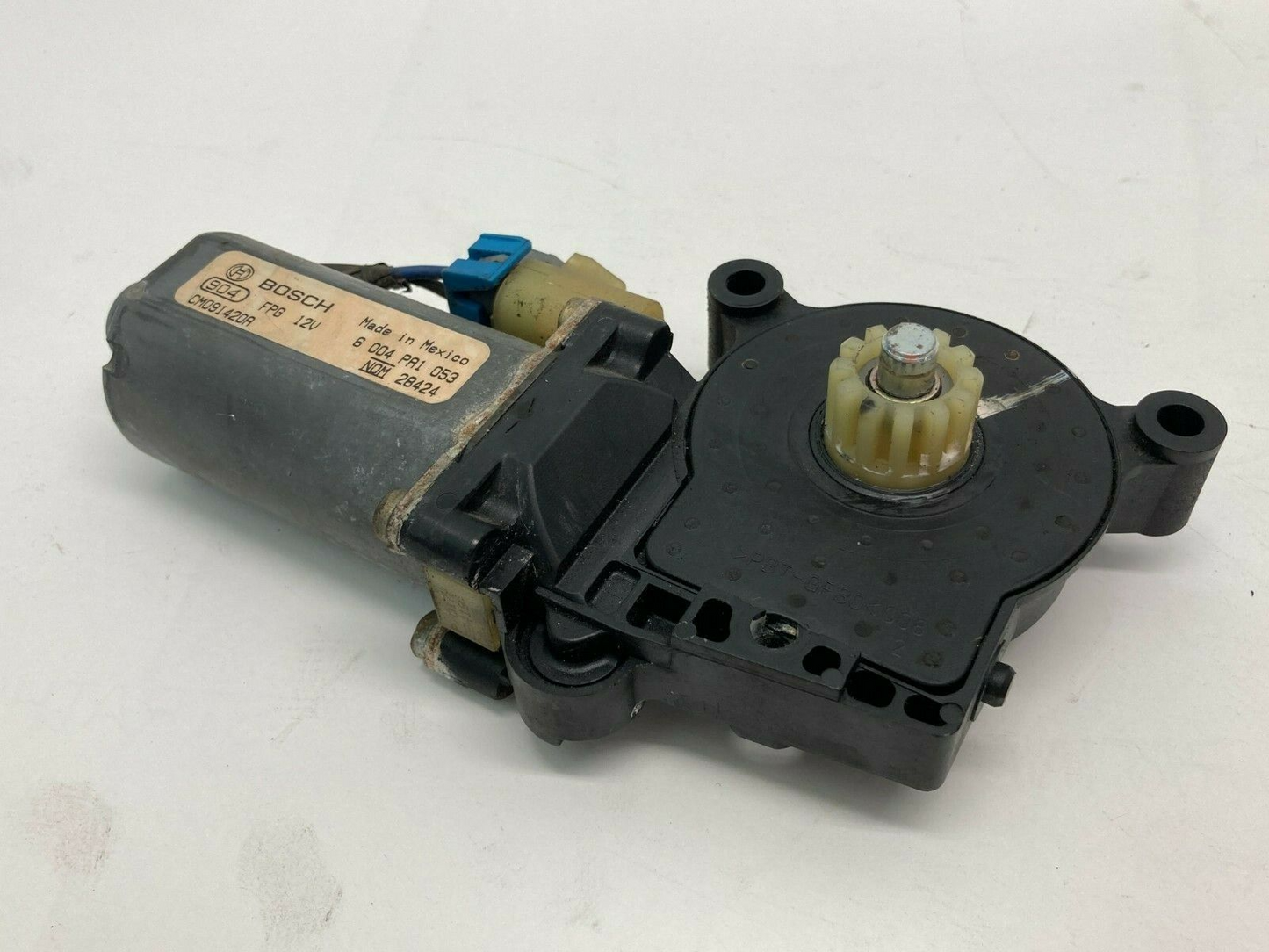 02 03 04 05 06 07 Saturn Vue Rear Left Door Power Window Motor CM091420A OEM