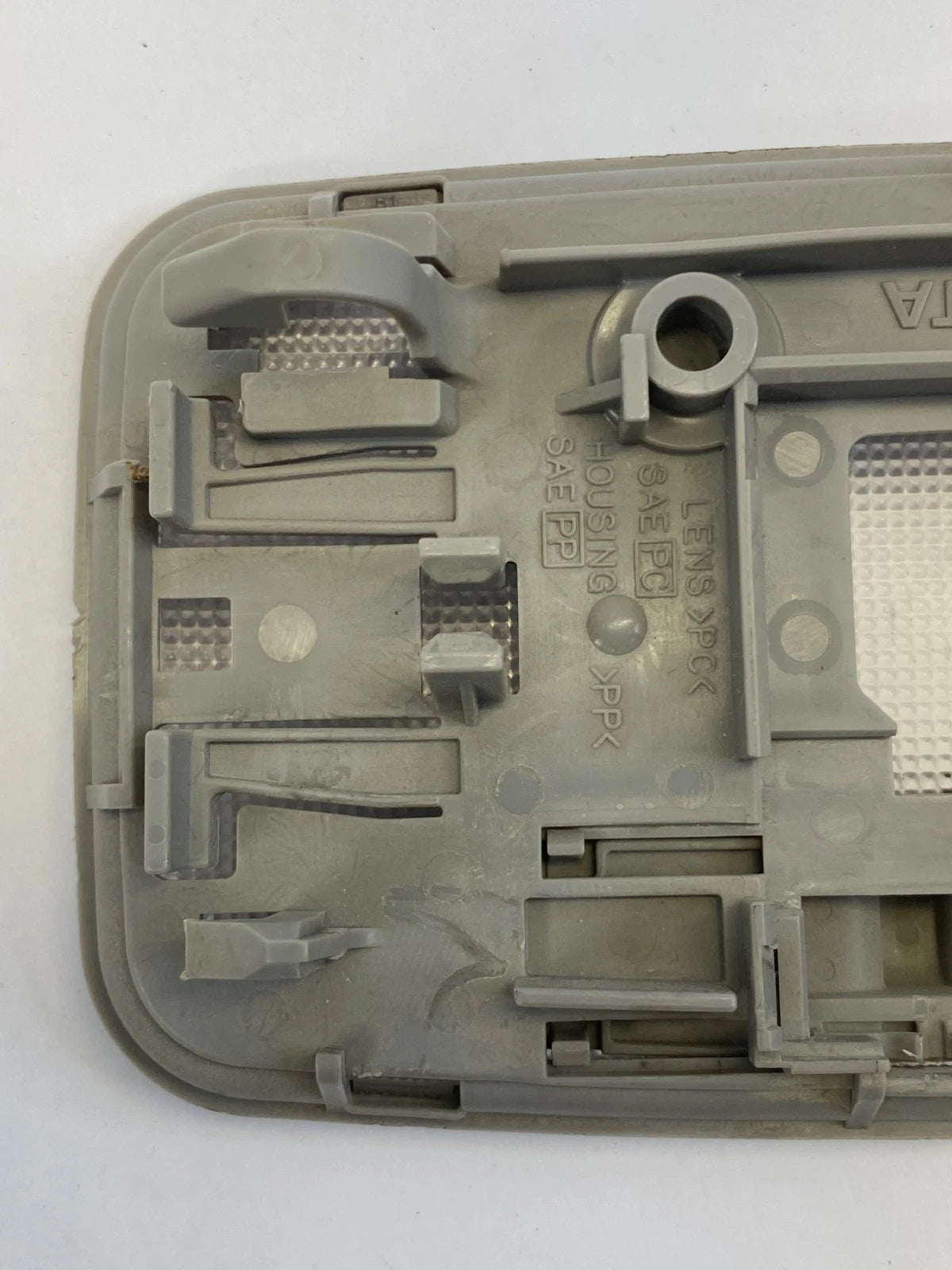 2006-2011 TOYOTA YARIS HATCHBACK CENTER DOME LIGHT LAMP ASSEMBLY OEM