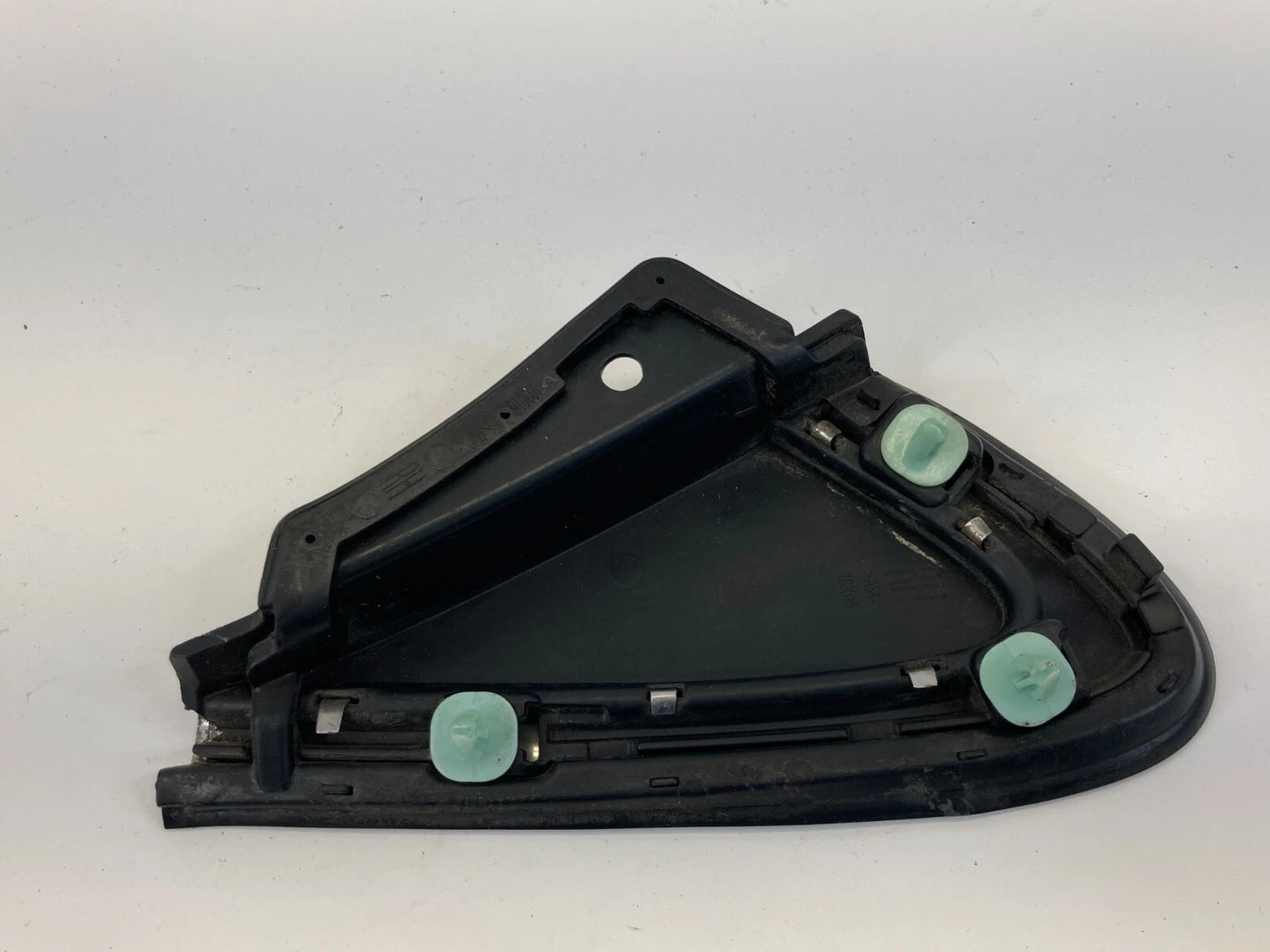 08-12 BUICK ENCLAVE FRONT RIGHT SIDE EXTERIOR PILLAR CORNER COVER MOLDING OEM