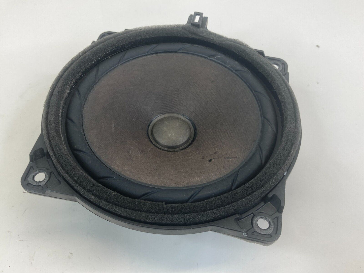 2011-2015 Hyundai Sonata Rear Left Side Door Speaker Audio Sound 96330-3S000