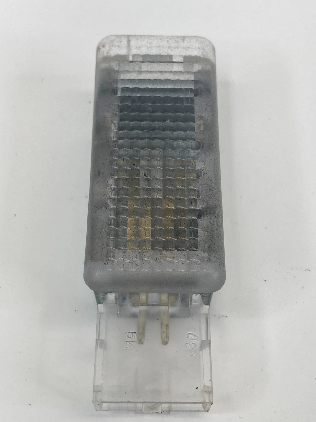 2012-2019 VW VOLKSWAGEN PASSAT INTERIOR GLOVE BOX WARNING LIGHT LAMP 6L0947565