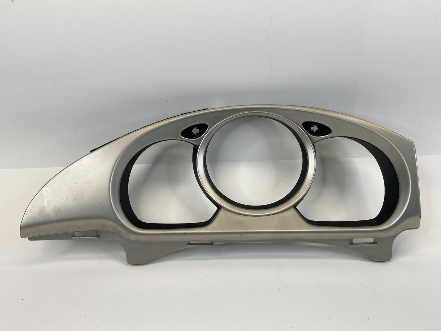 04-07 Toyota Highlander Speedometer Instrument Cluster Dash Bezel 55410-48060