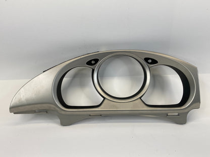 04-07 Toyota Highlander Speedometer Instrument Cluster Dash Bezel 55410-48060