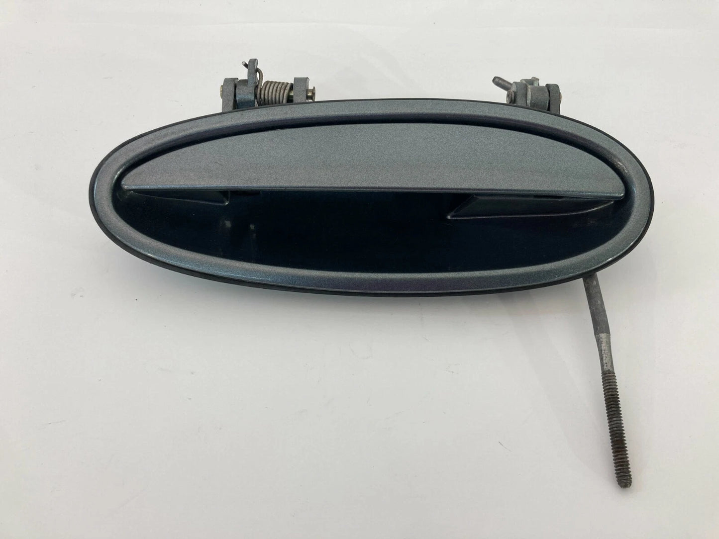 2000-2005 CHEVROLET IMPALA REAR LEFT DRIVER SIDE EXTERIOR DOOR HANDLE 10439378