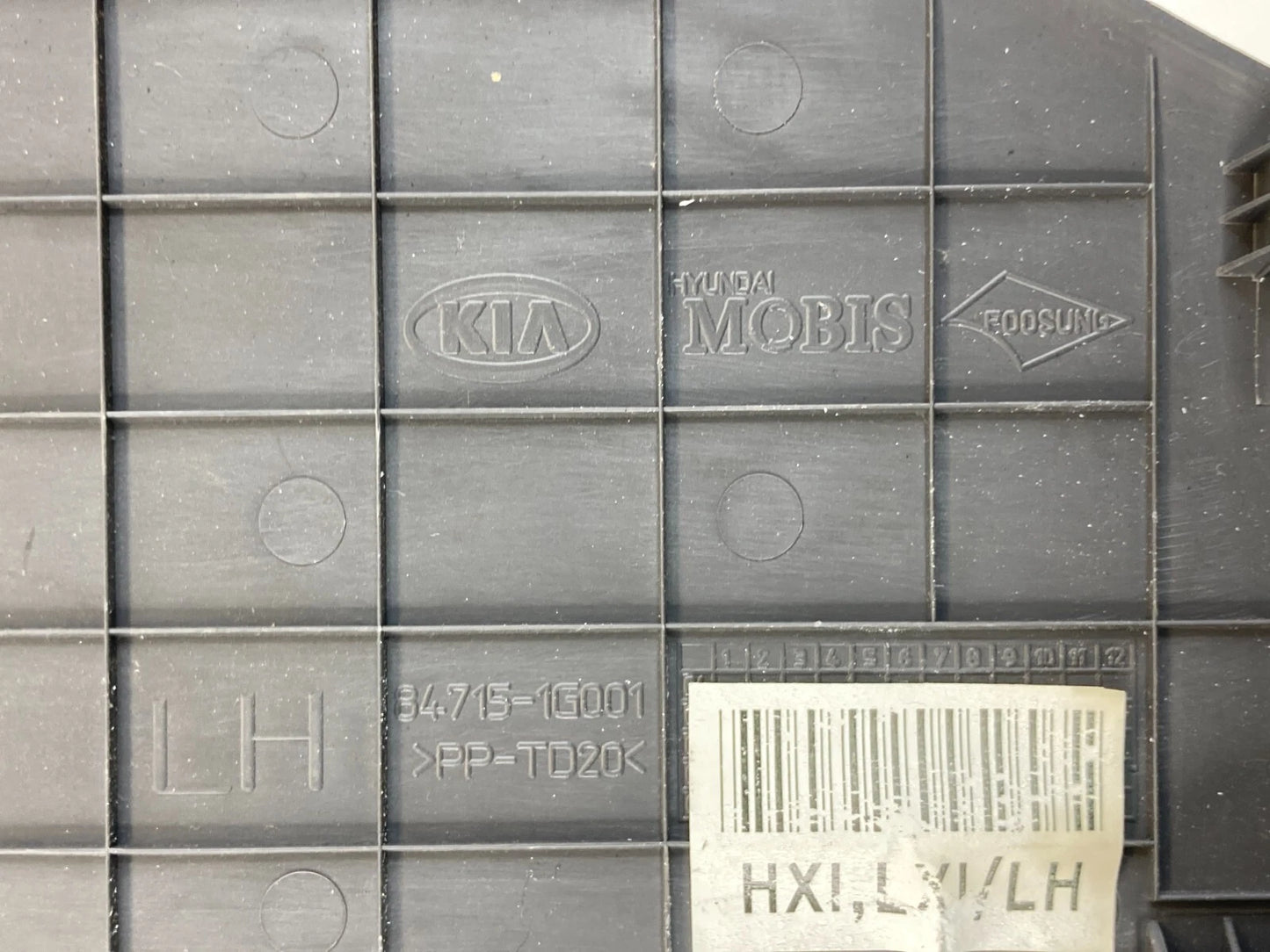 2006-2011 KIA RIO RIO5 DASH LEFT DRIVER SIDE END CAP COVER TRIM 84715-1G001 OEM