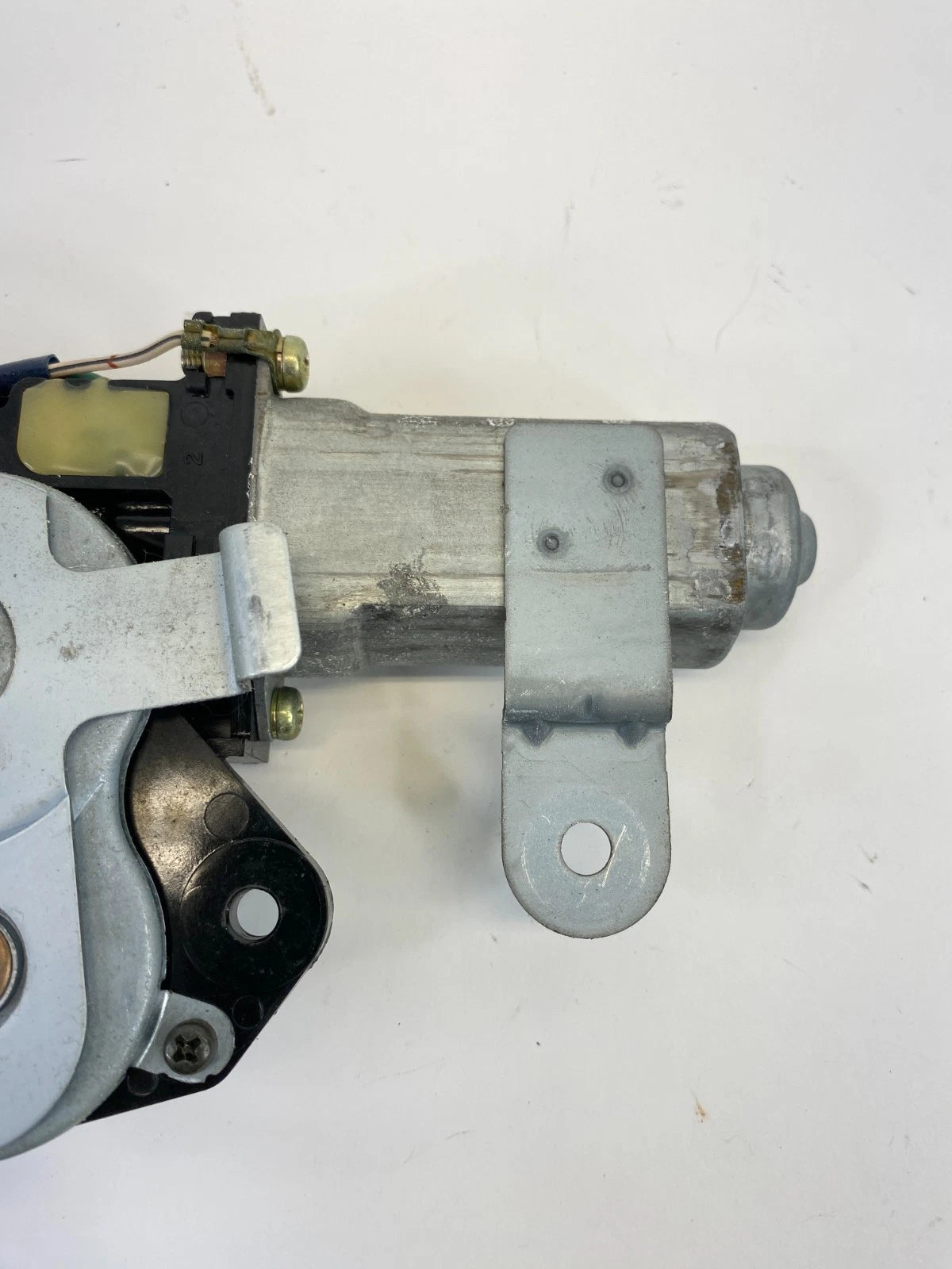 2003-2008 Pontiac Vibe Power Sunroof Sun Roof Motor 85730-44010 OEM