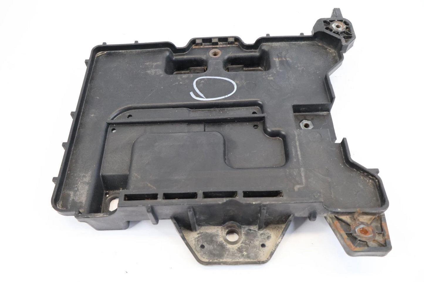 2012-2017 HYUNDAI ACCENT BATTERY TRAY HOLDER BRACKET SUPPORT 37150-1R370 OEM