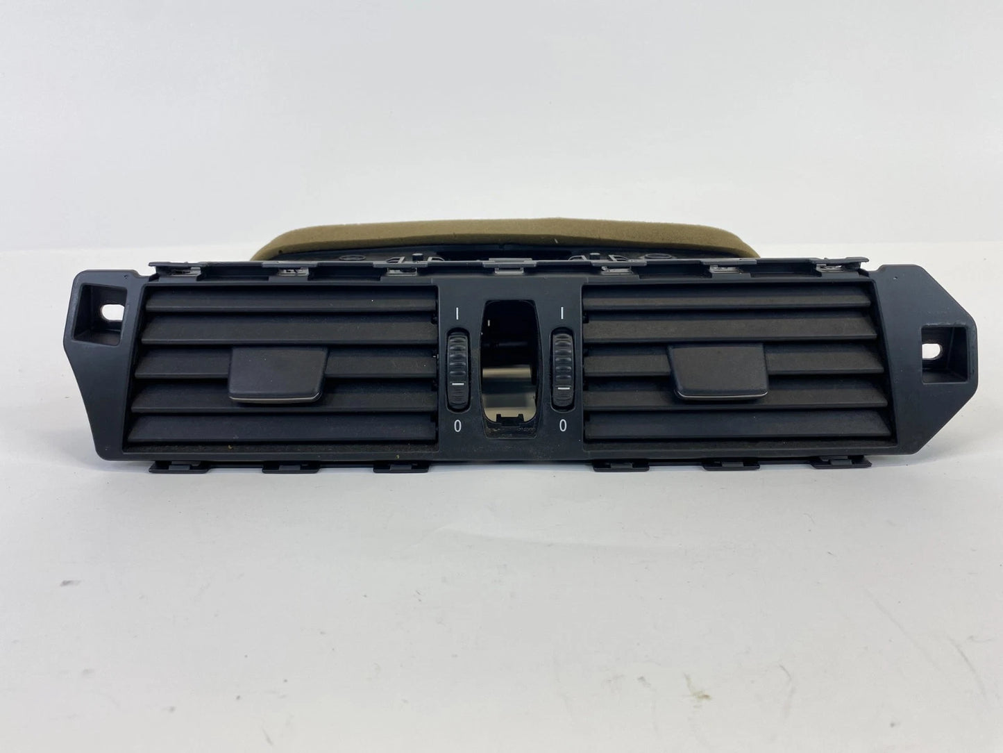 2006 2007 BMW 530XI 550I 525XI M5 DASH CENTER DUCT AC AIR VENT GRILLE OEM