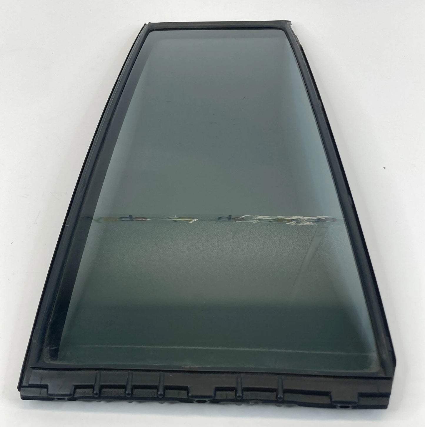 01-07 TOYOTA HIGHLANDER REAR RIGHT DOOR WINDOW VENT FIXED GLASS 68188-48020