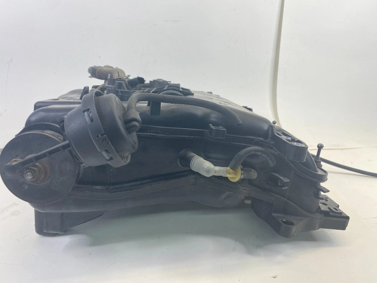 15 16 17 18 19 20 21 KIA SEDONA 3.3L V6 UPPER AIR INTAKE MANIFOLD ASSEMBLY OEM