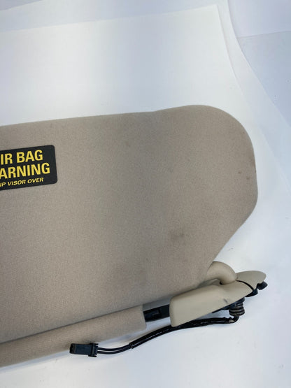 1998-2002 Lincoln Town Car Right Sunvisor Sun Visor Shade W /Light & Mirror OEM